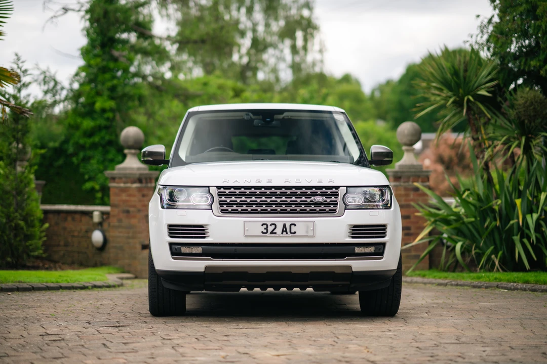 2013 Land Rover Range Rover L405 - Image 3 of 31