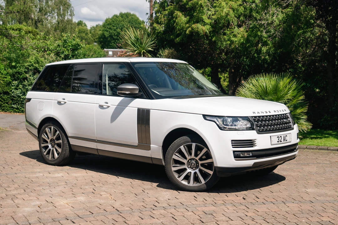 2013 Land Rover Range Rover L405 - Image 16 of 31