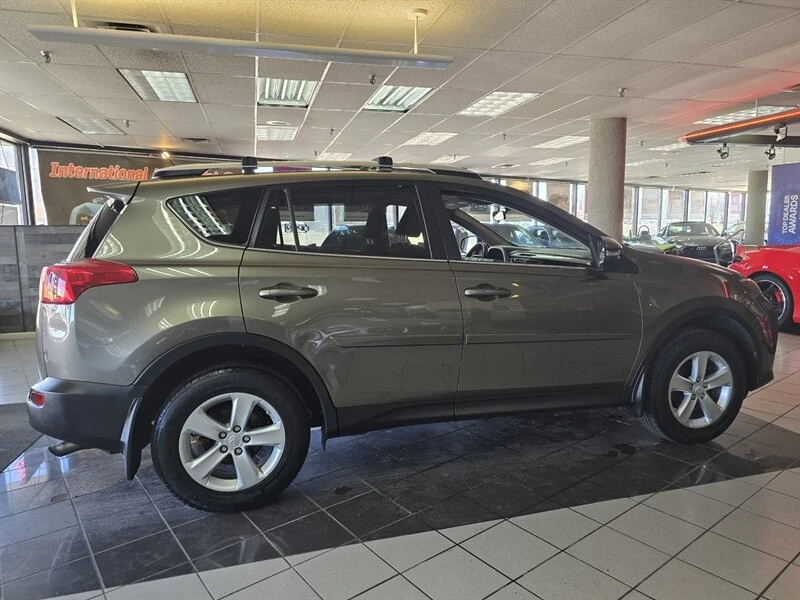 2013 Toyota RAV4 4th Gen - Image 3 of 4