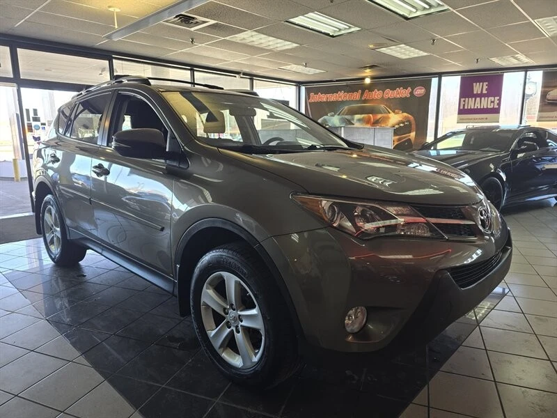 2013 Toyota RAV4 4th Gen - Image 2 of 4