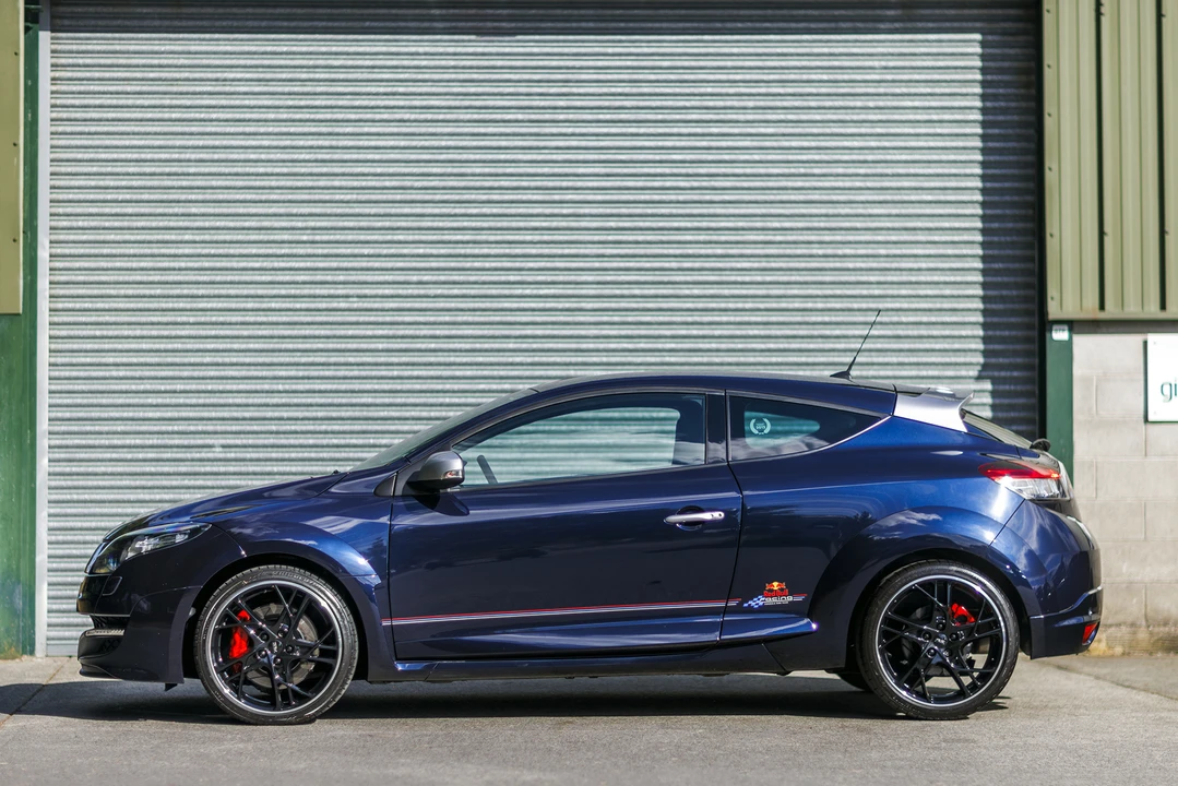 2013 Renault Megane RS III 4th Gen - Image 9 of 31