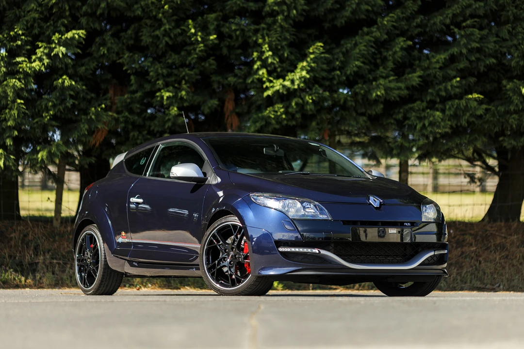 2013 Renault Megane RS III 4th Gen - Image 23 of 31