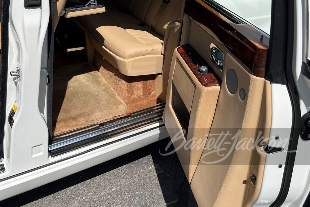 2013 Rolls-Royce Phantom VII - Image 7 of 15