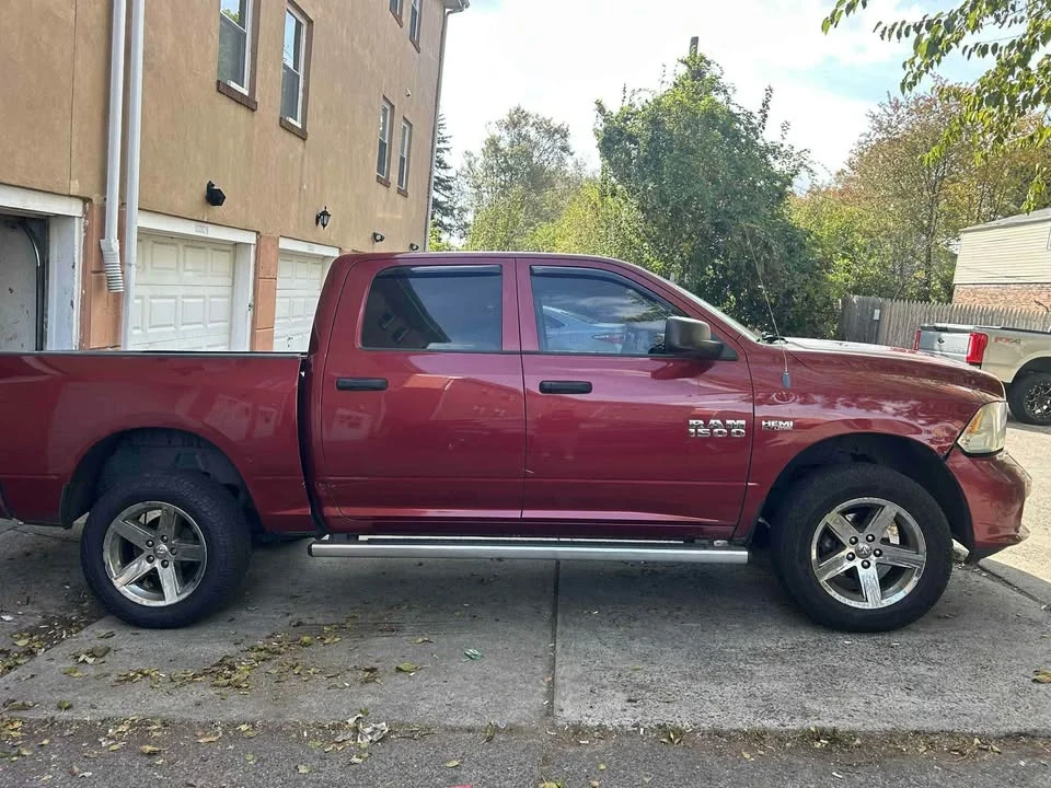 2013 Dodge Ram 4th Gen - Image 2 of 8