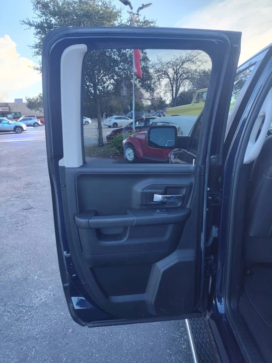 2013 Ram 1500 1st Gen - Image 15 of 23