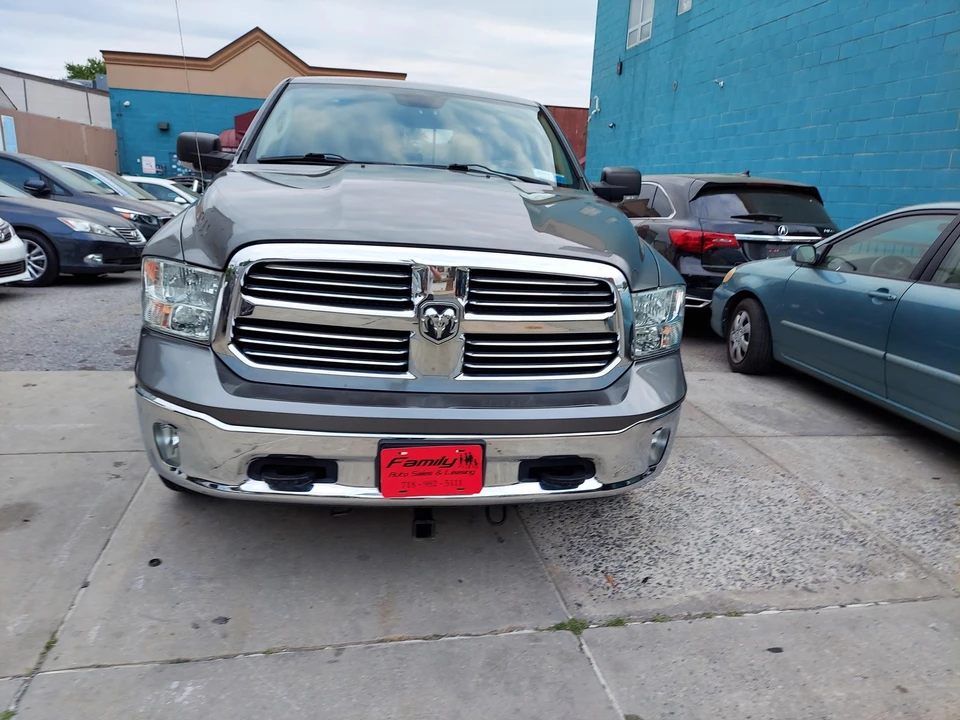 2013 Ram 1500 1st Gen - Image 5 of 31
