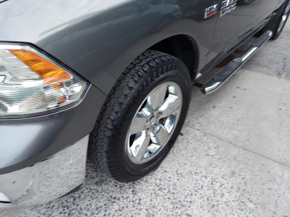 2013 Ram 1500 1st Gen - Image 11 of 31