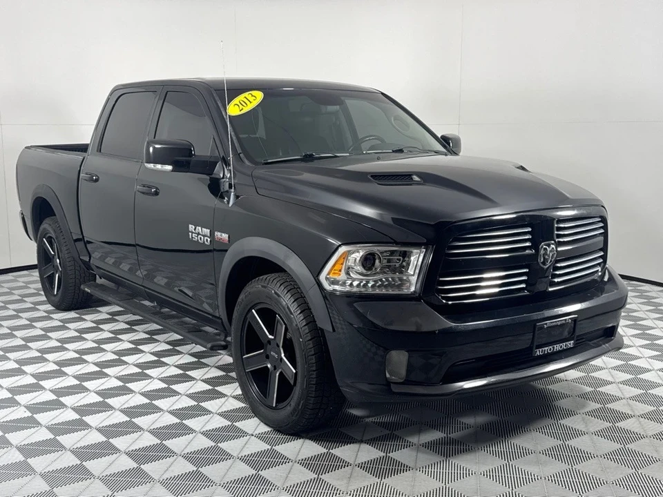 2013 Ram 1500 1st Gen - Image 3 of 12