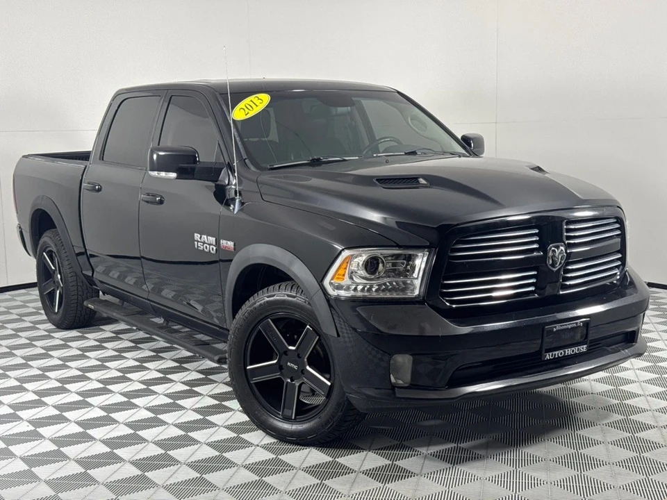 2013 Ram 1500 1st Gen - Image 2 of 12