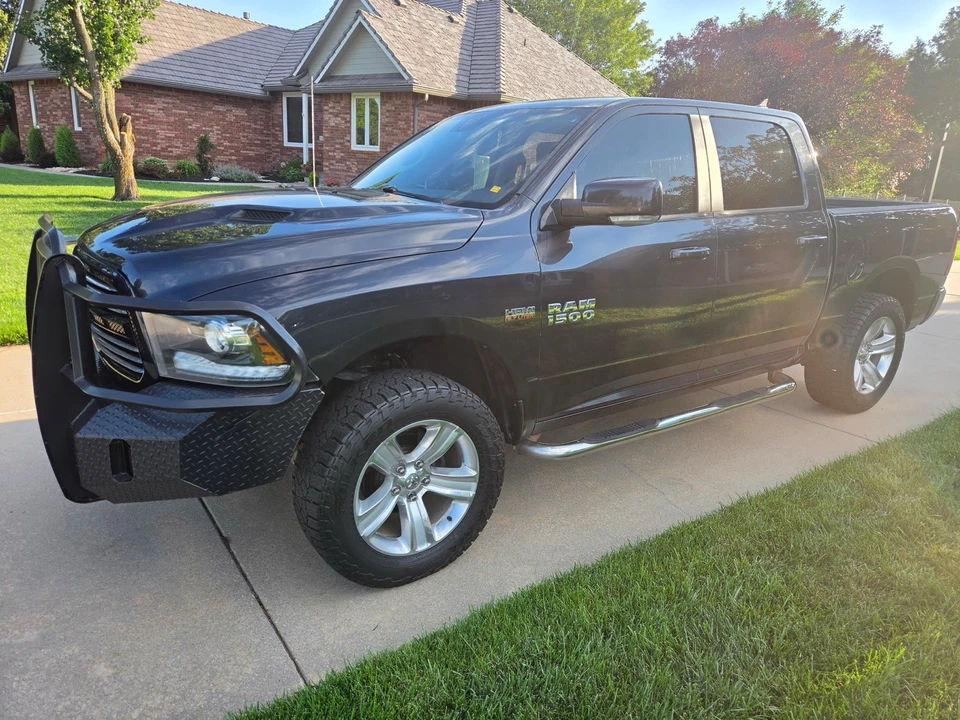 2013 Ram 1500 1st Gen - Image 2 of 15