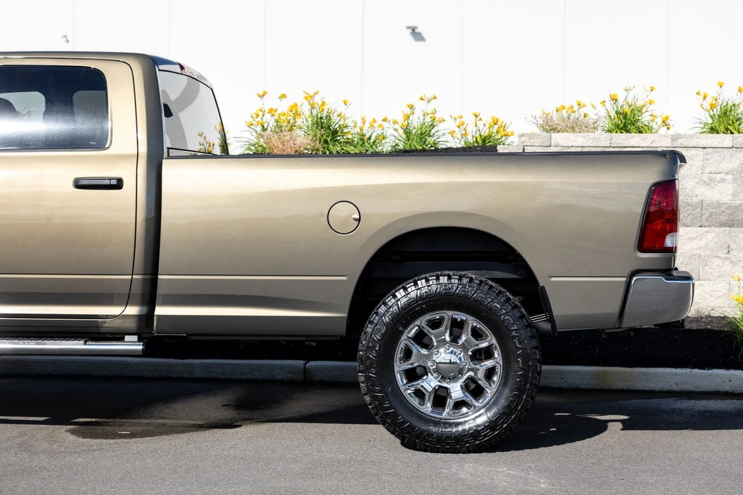 2013 Ram Heavy Duty - Image 5 of 31