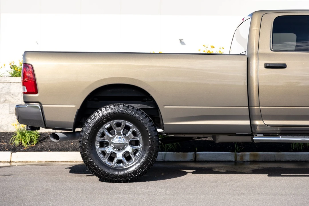 2013 Ram Heavy Duty - Image 9 of 31