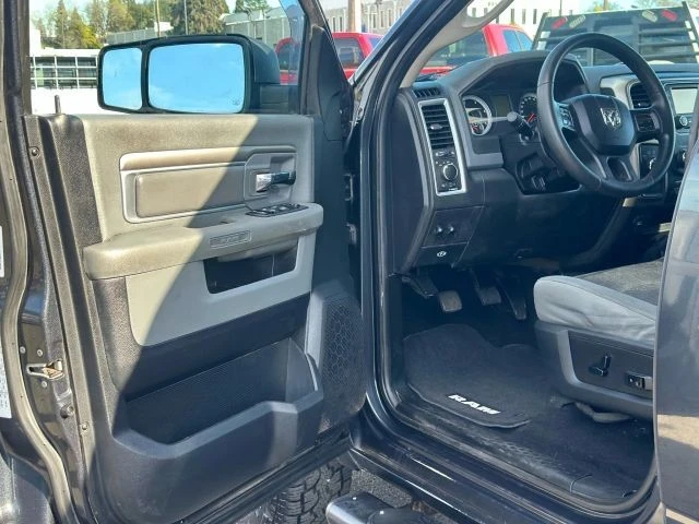 2013 Ram 2500 - Image 9 of 25