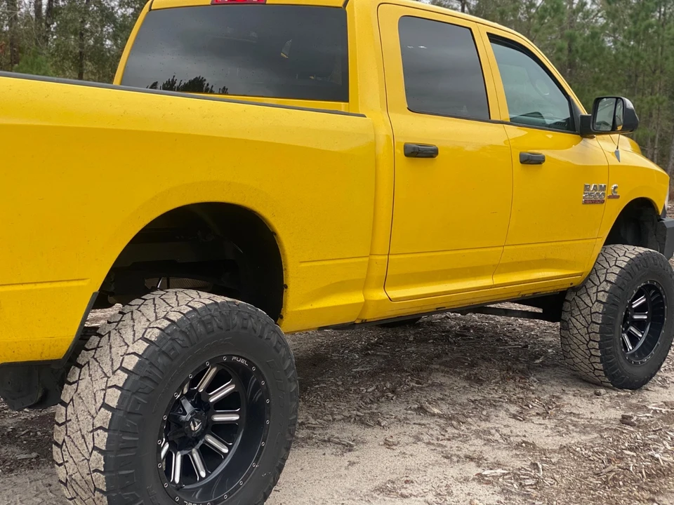 2013 Ram Heavy Duty - Image 3 of 7