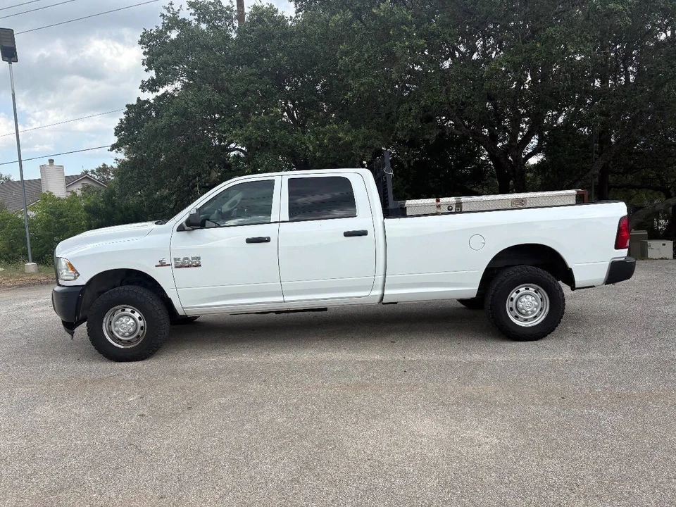 2013 Ram Heavy Duty - Image 2 of 20
