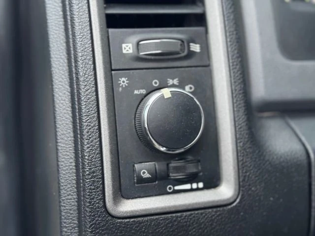 2013 Ram Heavy Duty - Image 26 of 31