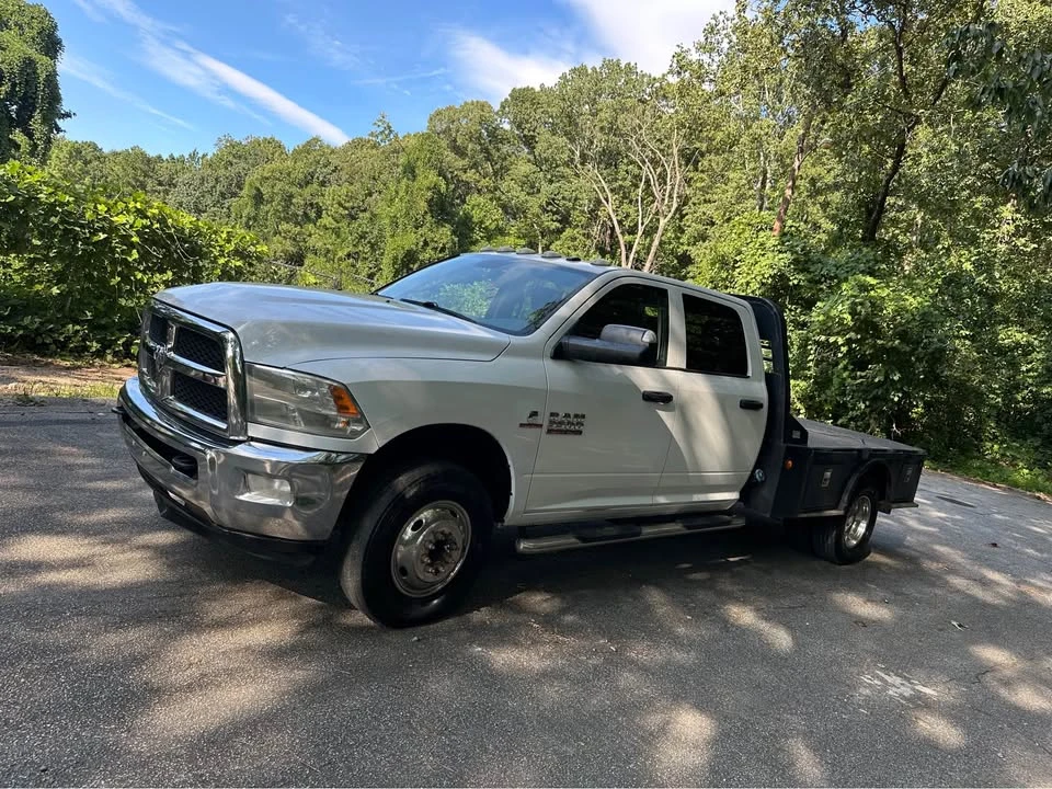 2013 Ram Heavy Duty - Image 2 of 7