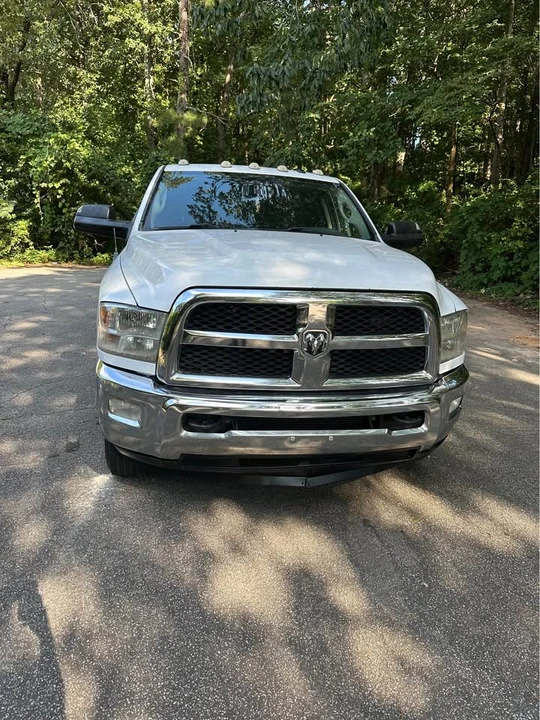 2013 Ram Heavy Duty - Image 3 of 7