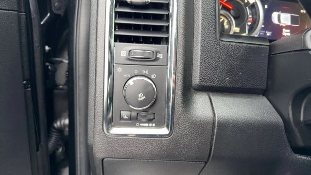 2013 Ram Heavy Duty - Image 15 of 29