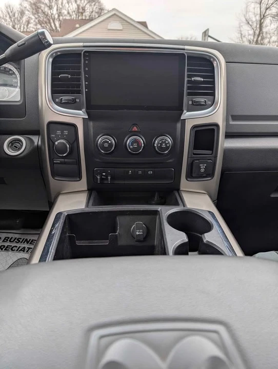 2013 Ram Heavy Duty - Image 10 of 18