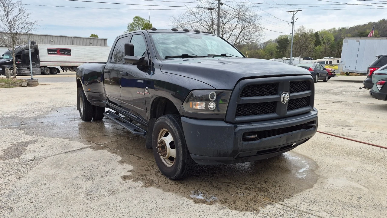 2013 Ram Heavy Duty - Image 5 of 15