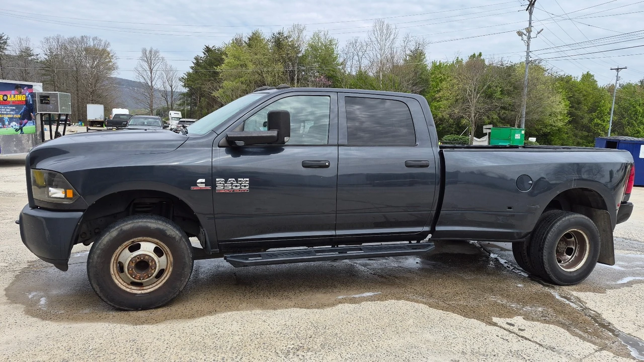 2013 Ram Heavy Duty - Image 3 of 15