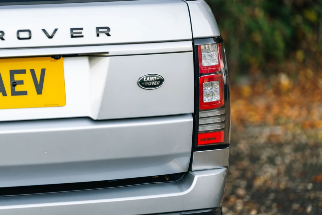 2013 Land Rover Range Rover L322 - Image 16 of 31