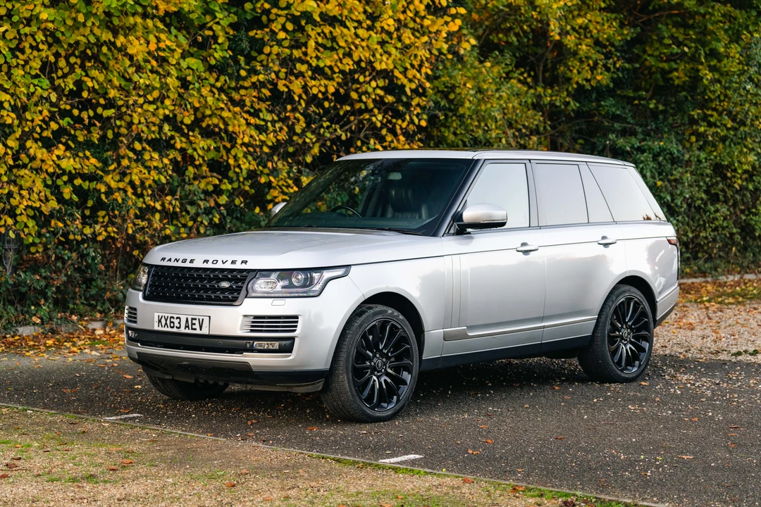2013 Land Rover Range Rover L322 - Image 9 of 31