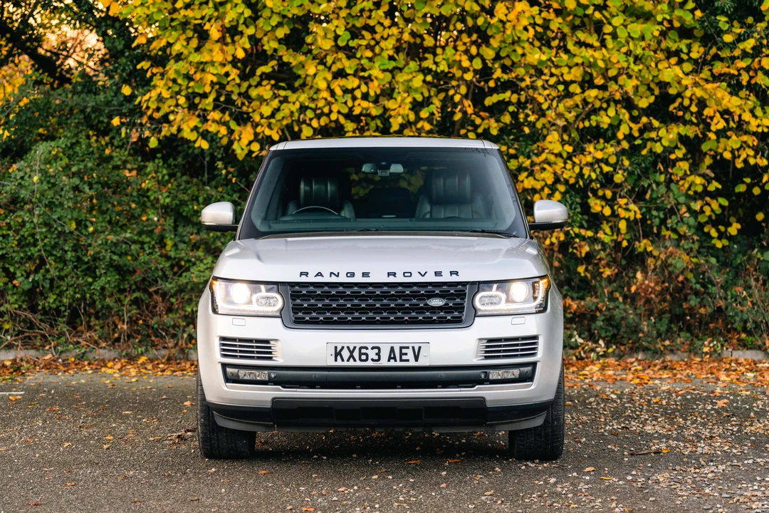 2013 Land Rover Range Rover L322 - Image 2 of 31