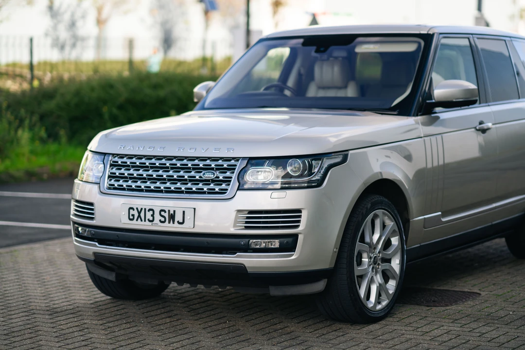 2013 Land Rover Range Rover L405 - Image 18 of 31