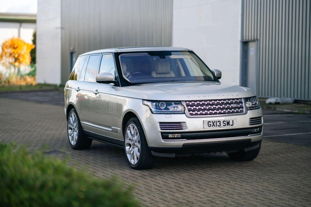 2013 Land Rover Range Rover L405 - Image 17 of 31