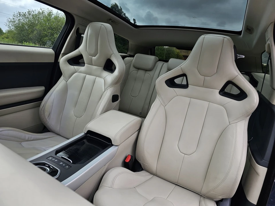 2013 Land Rover Range Rover Evoque 1st Gen - Image 29 of 30