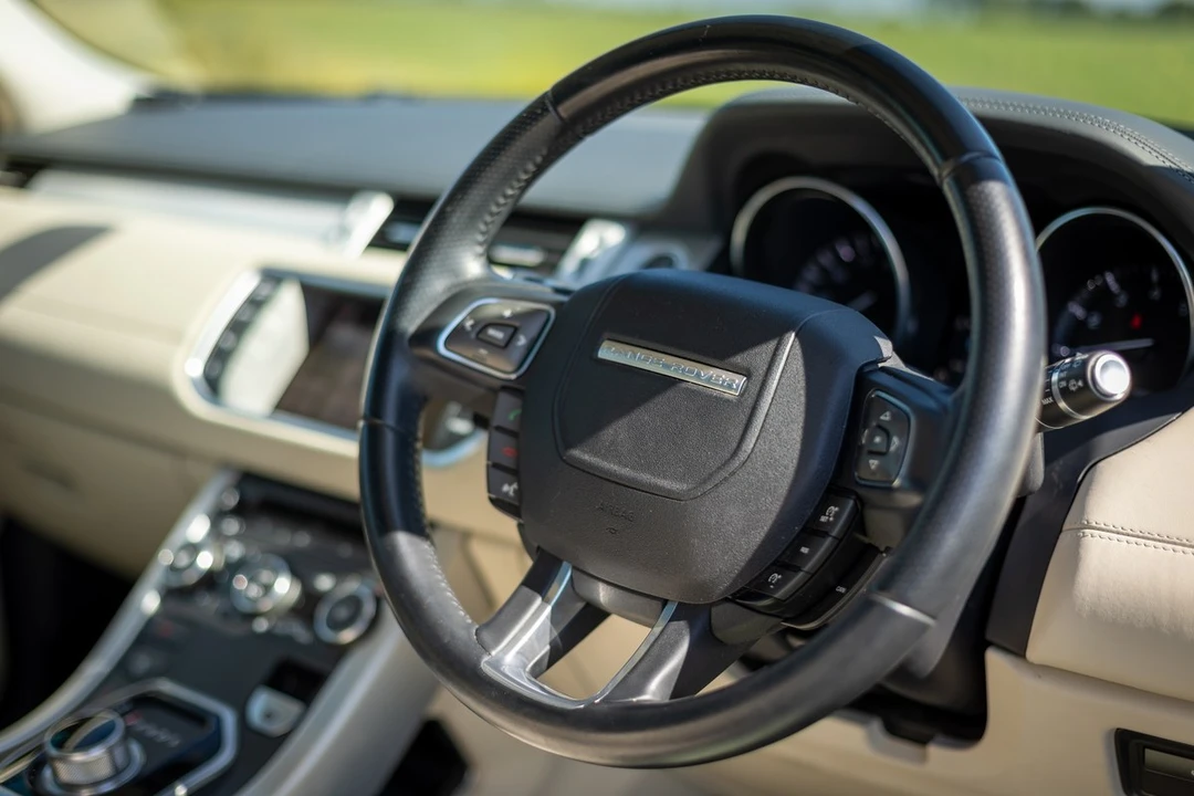 2013 Land Rover Range Rover Evoque 1st Gen - Image 14 of 30
