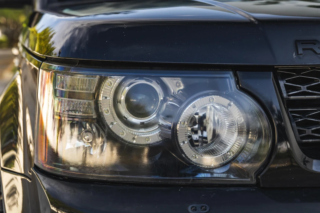 2013 Land Rover Range Rover Sport L320 - Image 13 of 31
