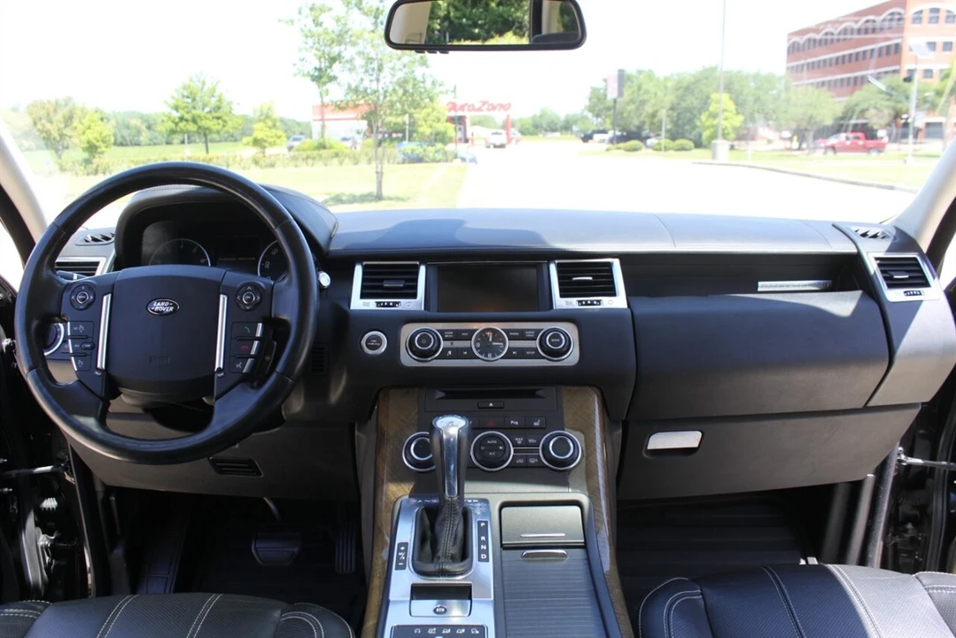 2013 Land Rover - Image 23 of 24