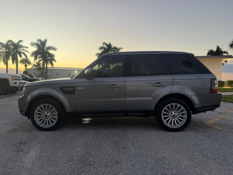 2013 Land Rover Range Rover Sport L320 - Image 10 of 31