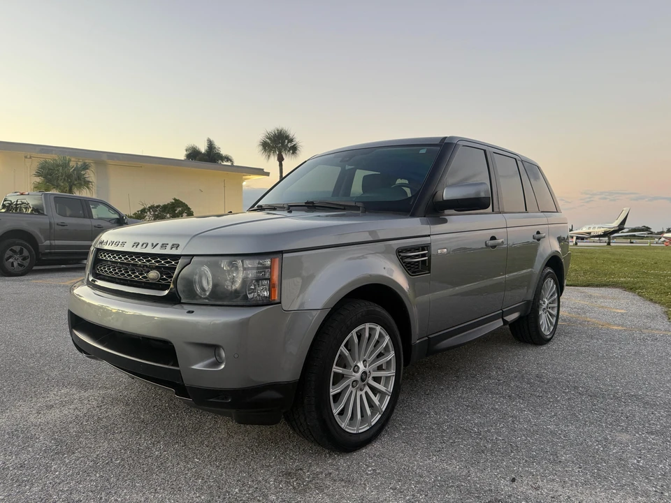 2013 Land Rover Range Rover Sport L320 - Image 9 of 31