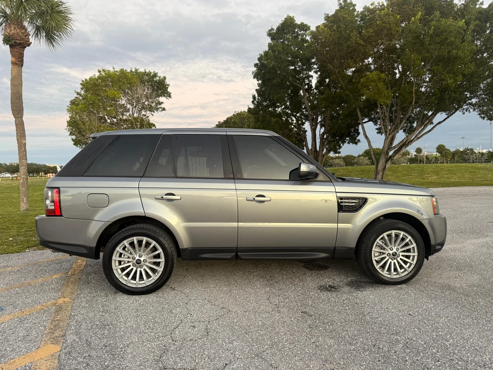 2013 Land Rover Range Rover Sport L320 - Image 19 of 31