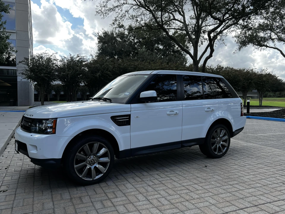 2013 Land Rover Range Rover Sport L320 - Image 11 of 31
