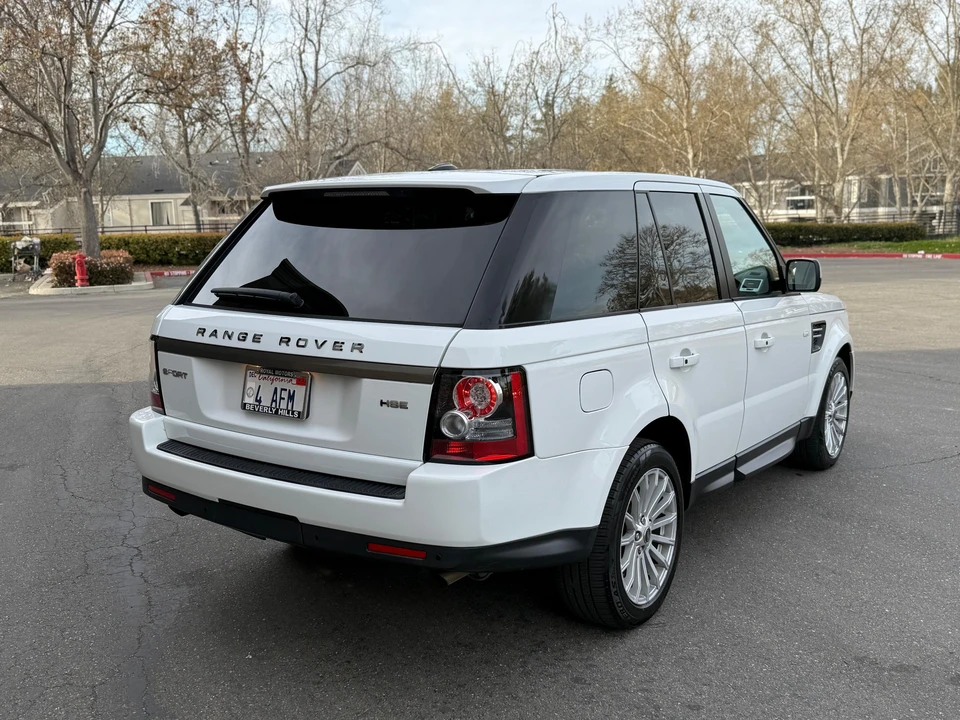 2013 Land Rover Range Rover Sport L320 - Image 10 of 31