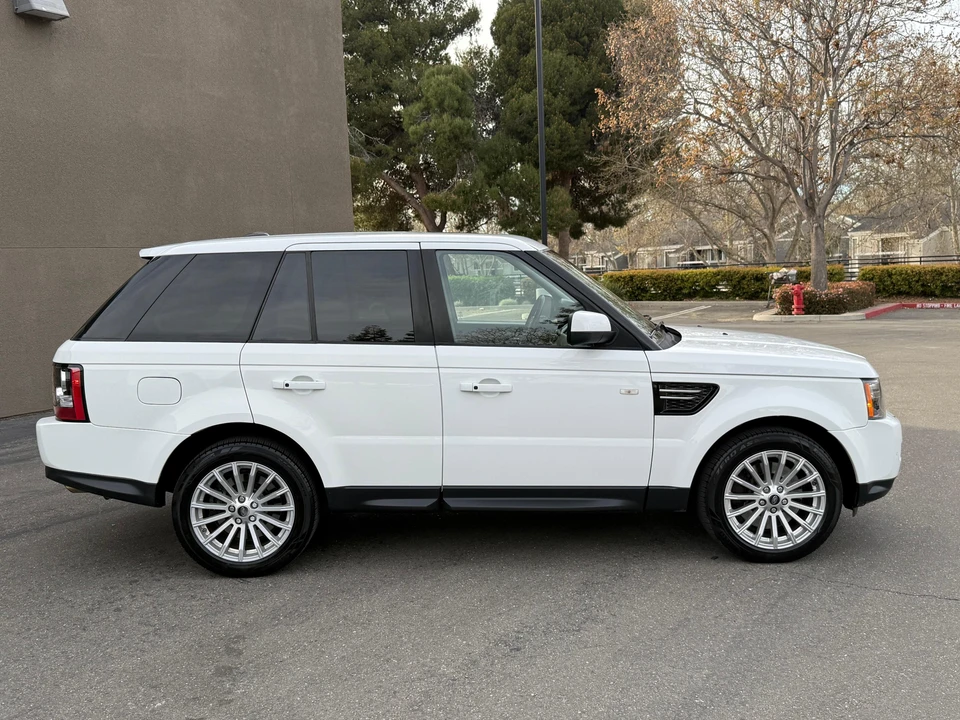 2013 Land Rover Range Rover Sport L320 - Image 11 of 31