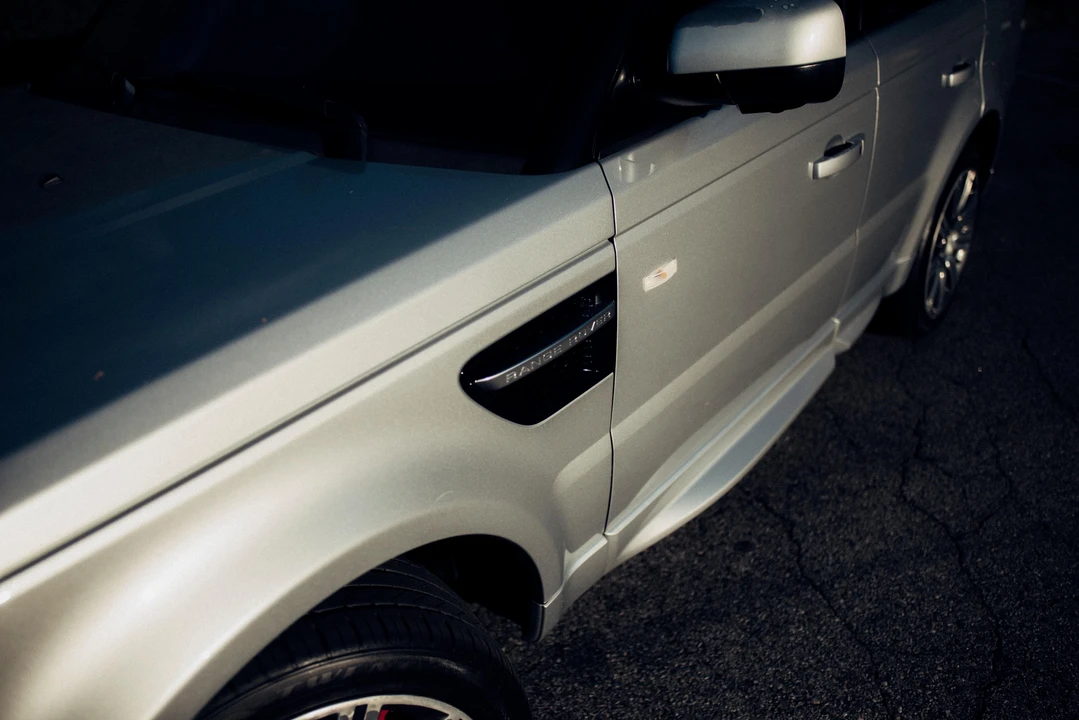 2013 Land Rover Range Rover Sport Supercharged L320 - Image 13 of 31