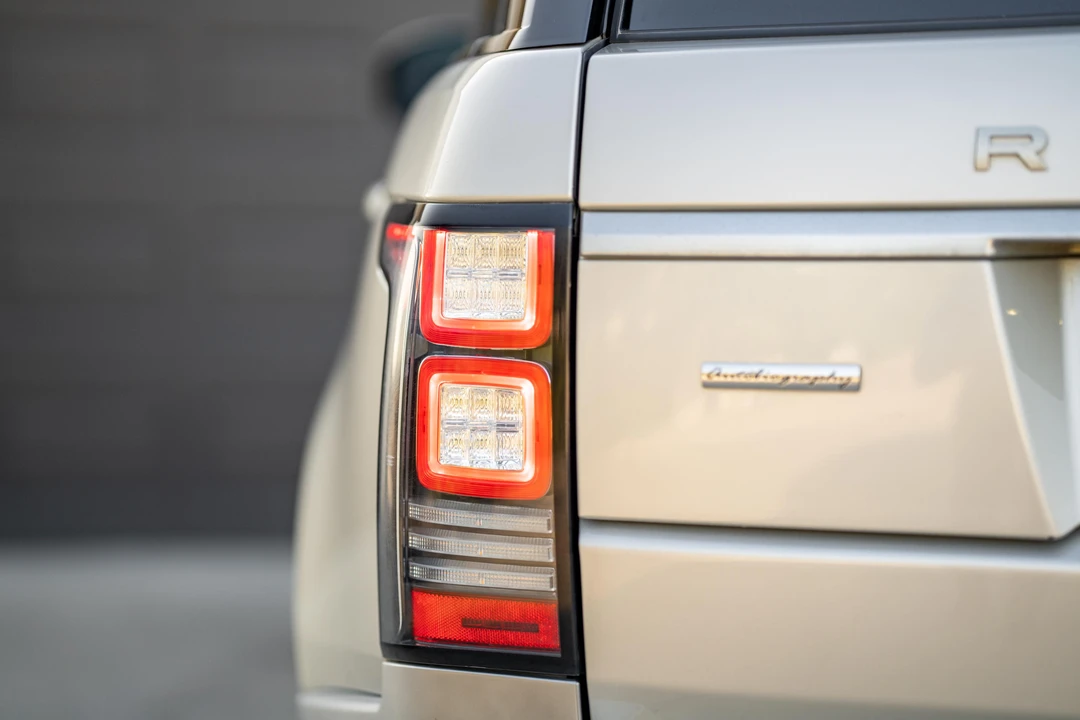 2013 Land Rover Range Rover L405 - Image 14 of 31