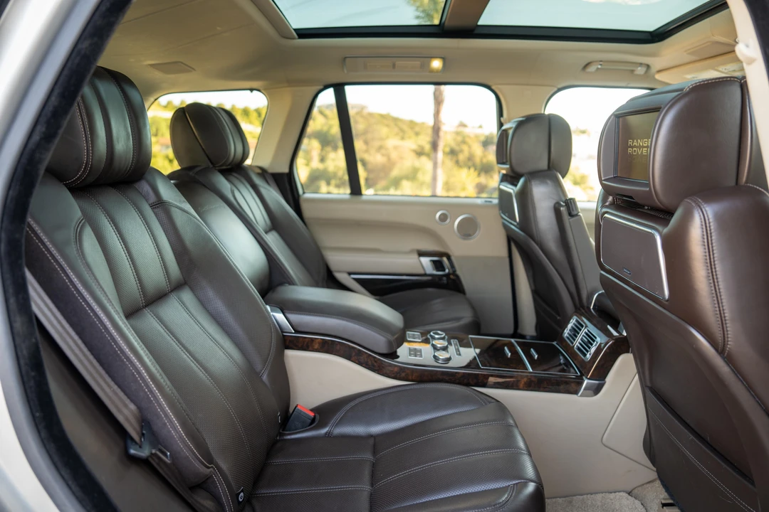2013 Land Rover Range Rover L405 - Image 23 of 31