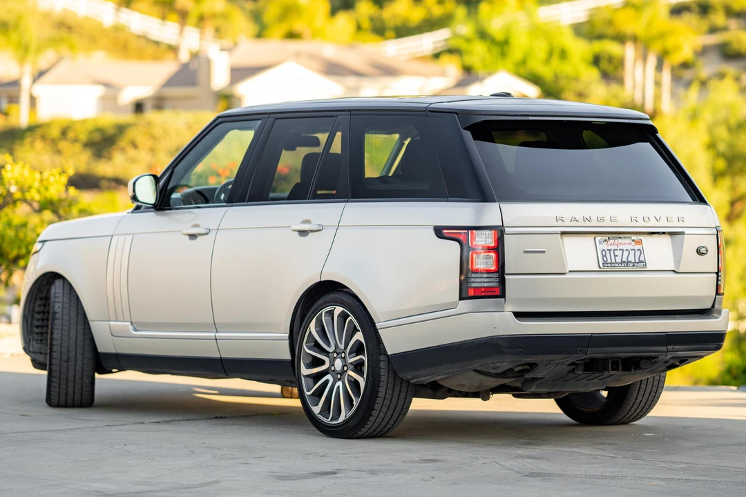 2013 Land Rover Range Rover L405 - Image 4 of 31