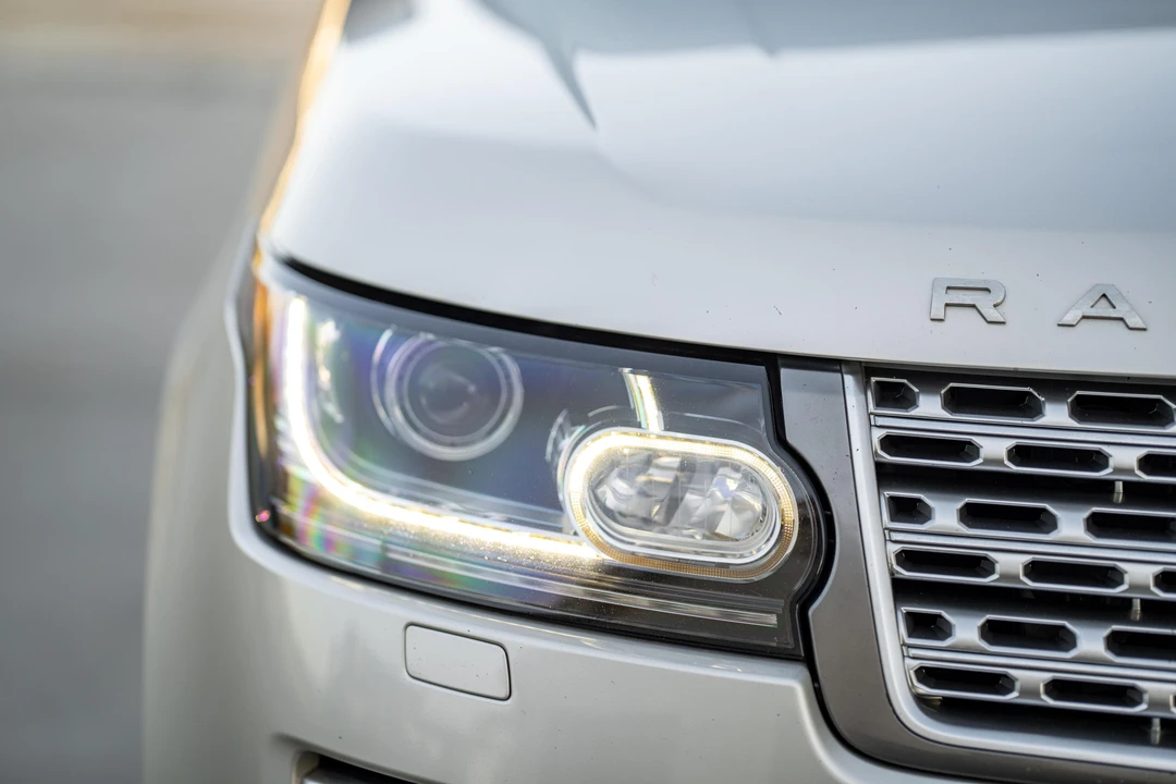 2013 Land Rover Range Rover L405 - Image 10 of 31