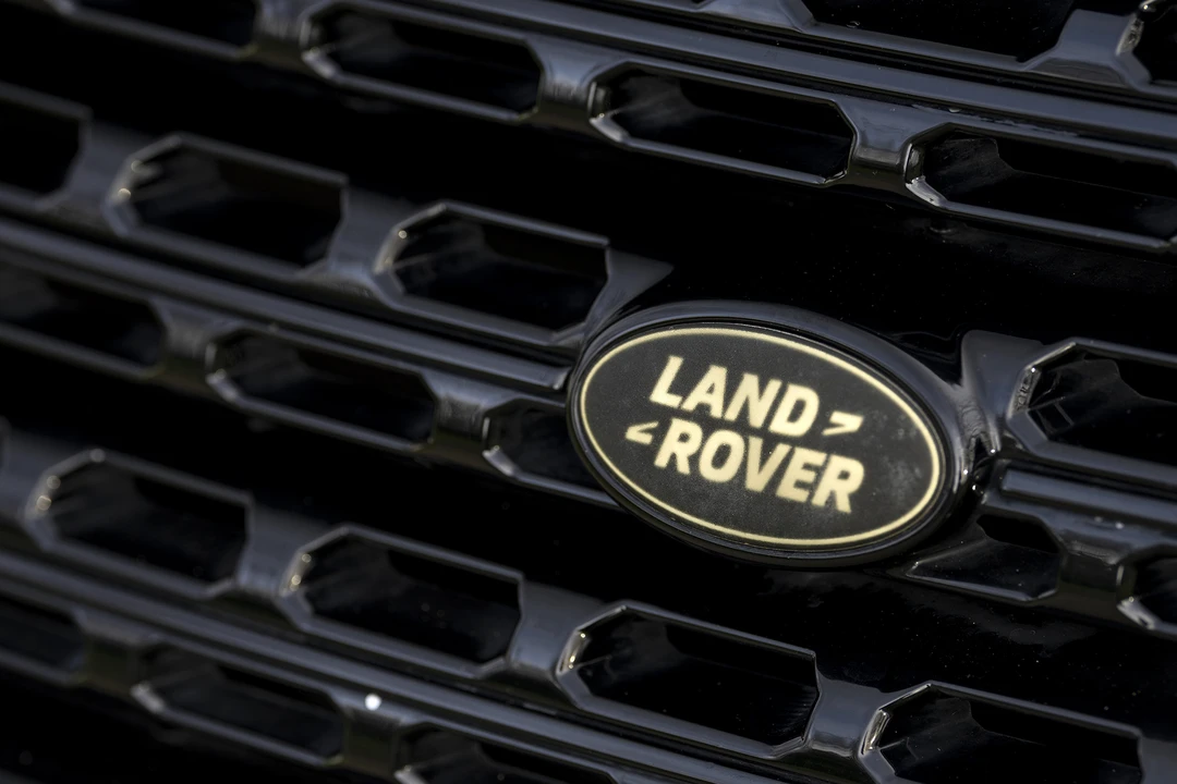 2013 Land Rover Range Rover L322 - Image 12 of 31