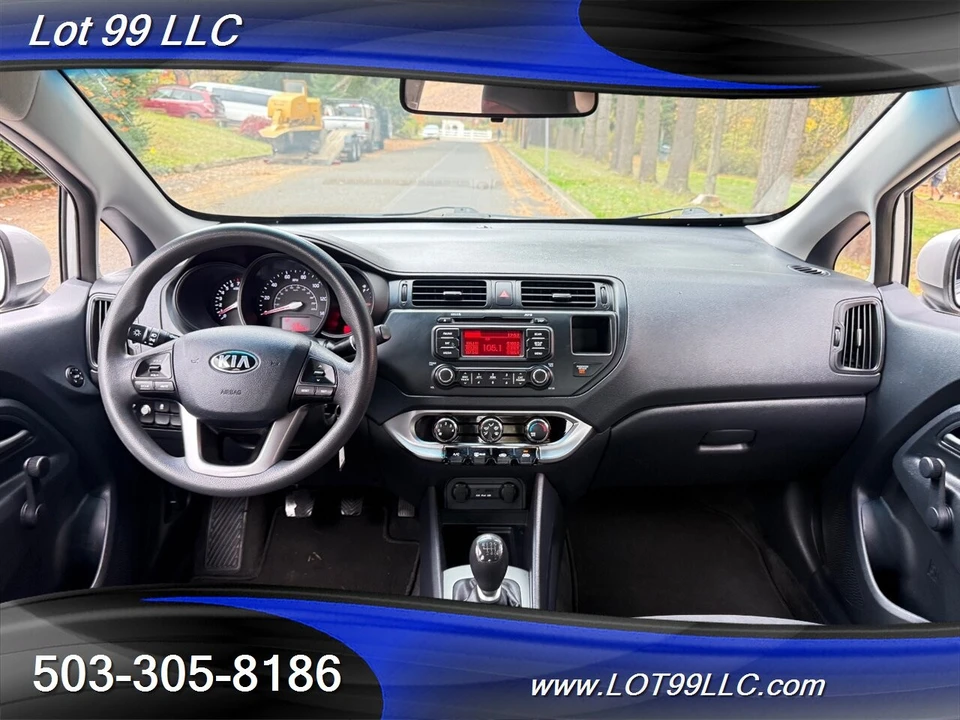 2013 Kia Rio - Image 2 of 4