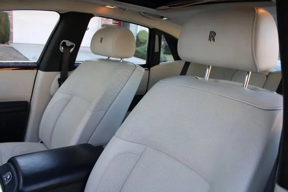 2013 Rolls-Royce Ghost 1st Gen - Image 13 of 20