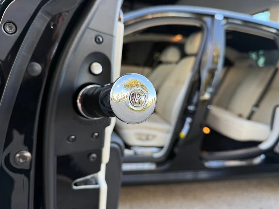 2013 Rolls-Royce Ghost 1st Gen - Image 15 of 20